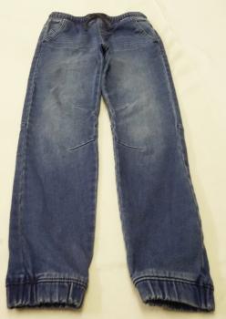 Jeanshose Gr. 140 (2276)
