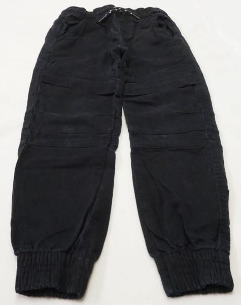 Jeanshose Gr. 134 von Chapter Young (933)