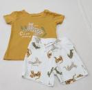 T-Shirt mit kurzer Hose Gr. 74 von Primark (1890)